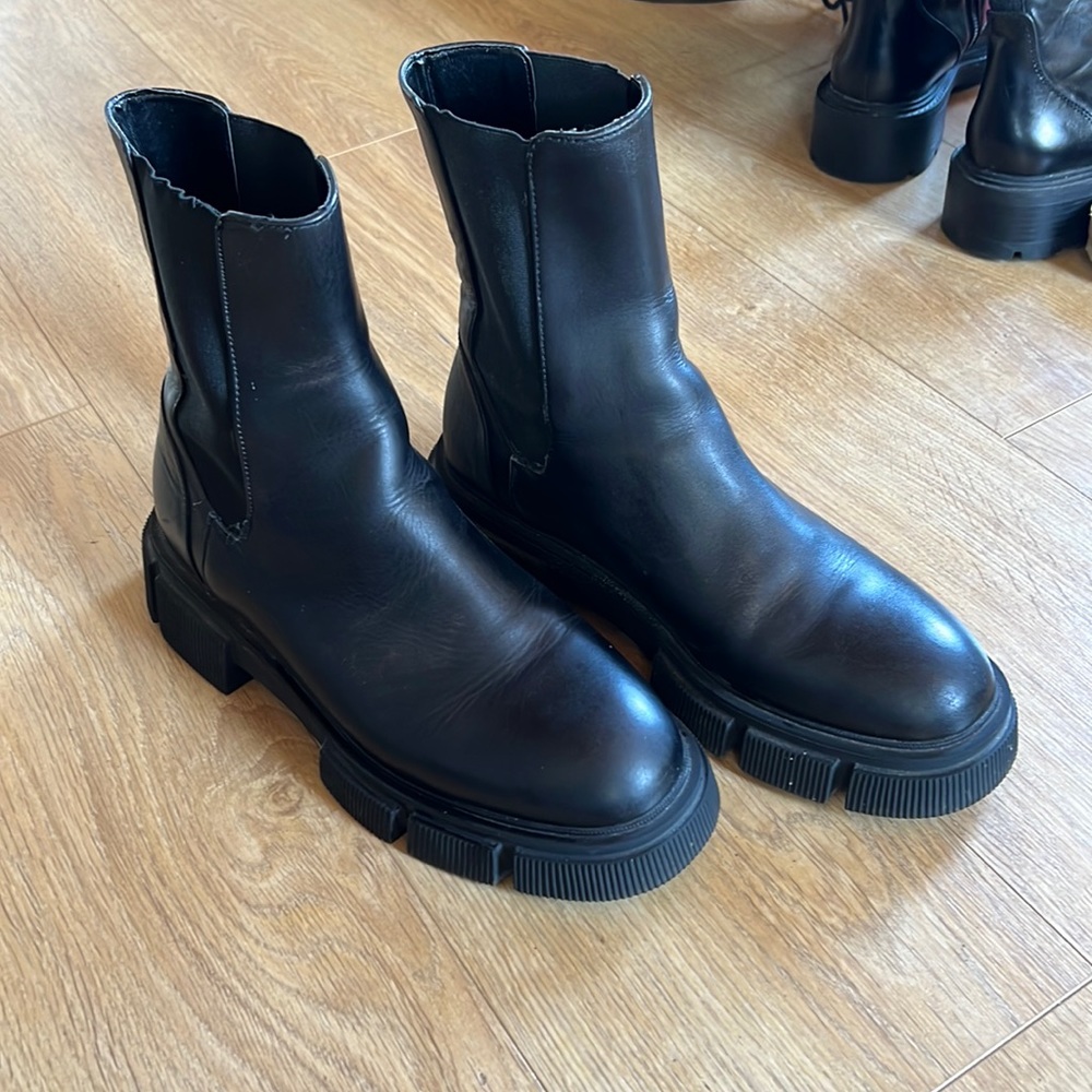 Zara black leather chunky boots size 10
